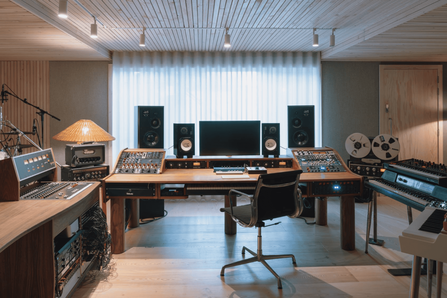 Silent ducted air conditioning installed for Oh Wonder's recording studio