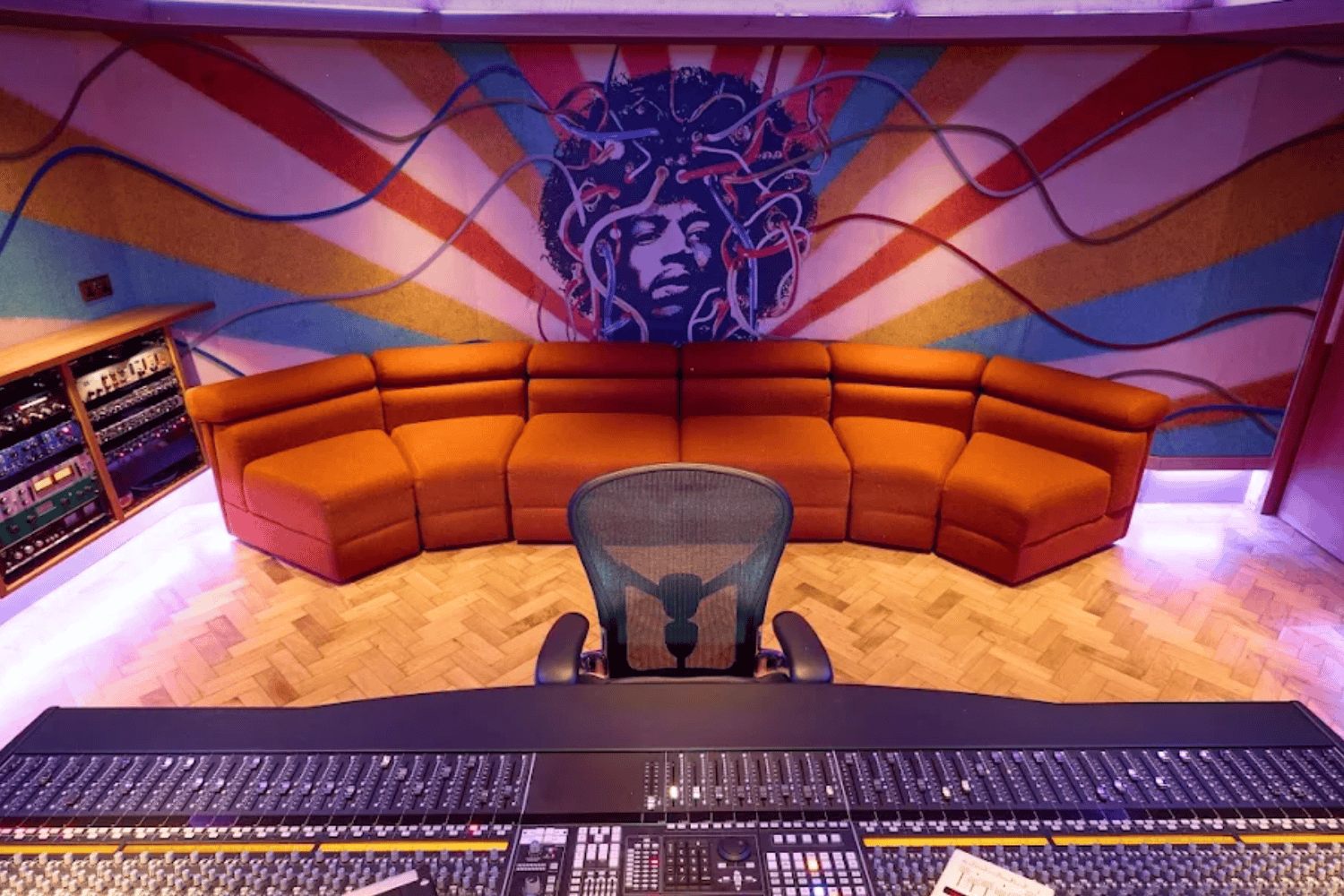 Silent air conditioning installation in Winchester