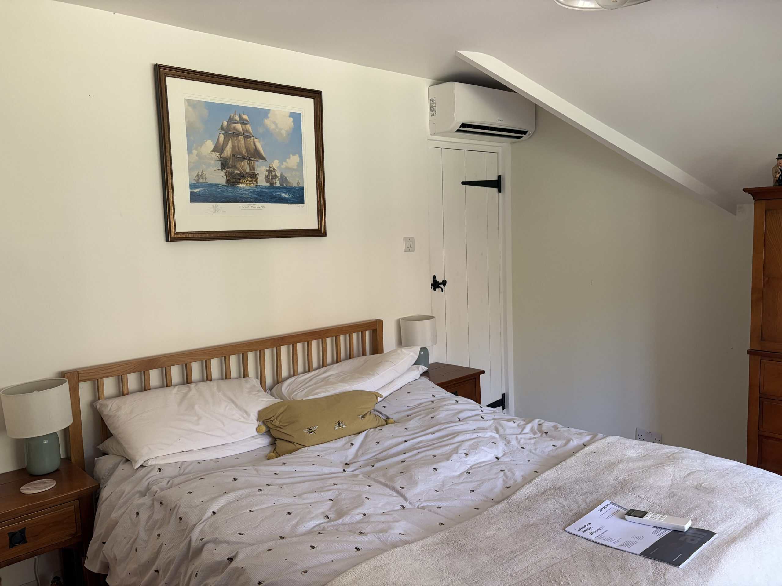 Air conditioning installation in a Godalming home